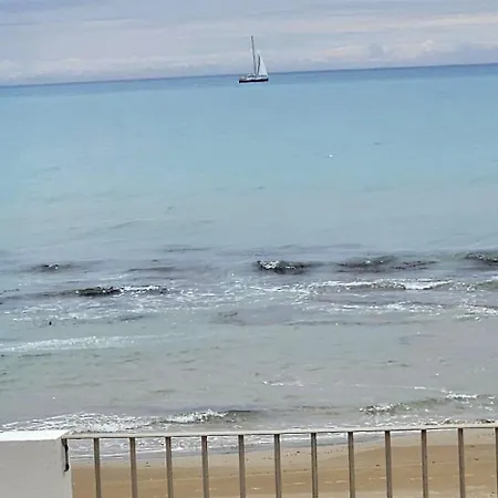 A Due Passi Dal Mare Casa vacanze *