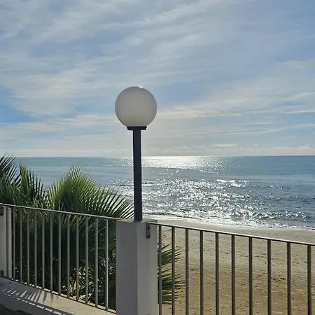 A Due Passi Dal Mare Casa vacanze